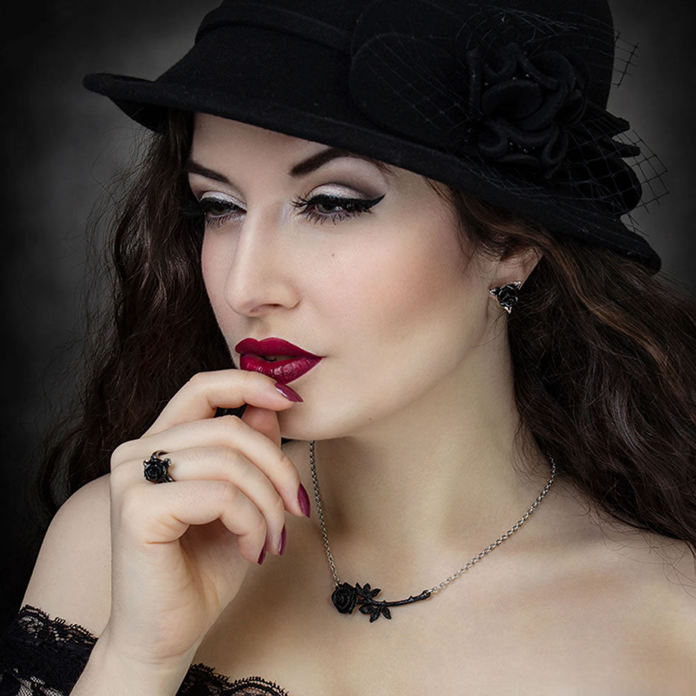 Ring O'Roses Stud Earrings
