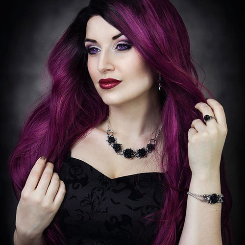 Rose Briar Choker