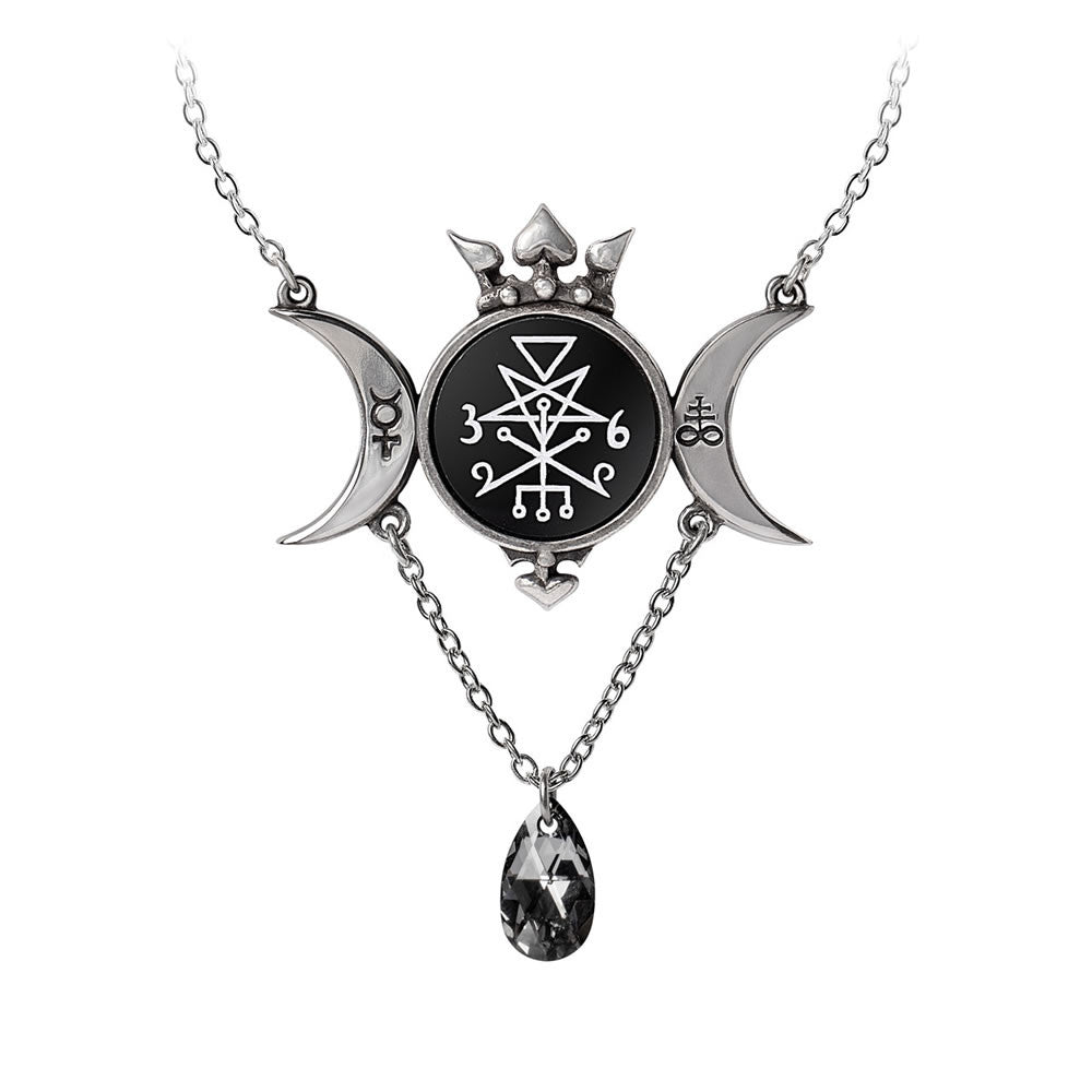 Wycca Queen Necklace