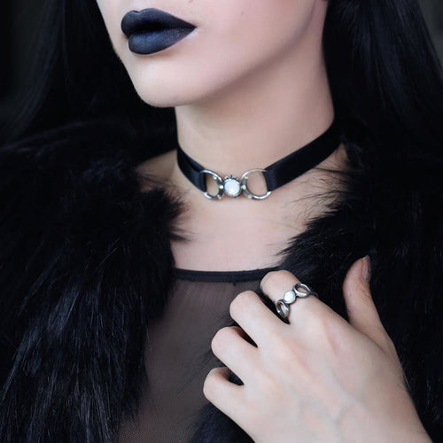 Triple Goddess Ring